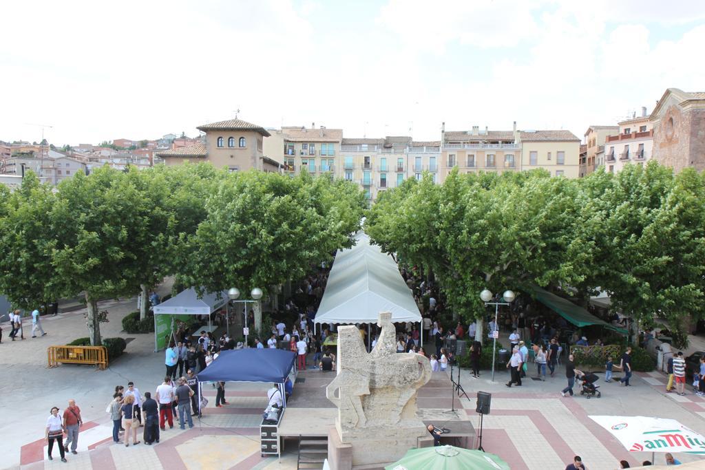 Apartment Market Square Cardona Oda fotoğraf